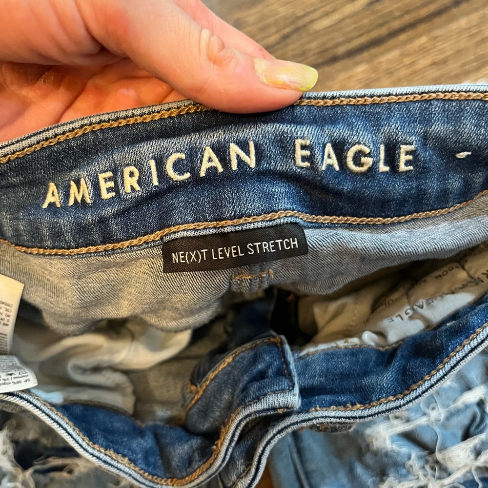 American Eagle Outfitters Blue Jeggings with Distressed Detailing - Picture 5 of 7
